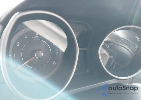 2015 Hyundai Elantra Se из США, поврежденный, VIN 5NPDH4AE2FH613051